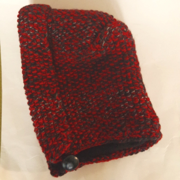 Hood Hat Reversible Red Black Knit Polarfleece OOAK Hand Made - Picture 4 of 8